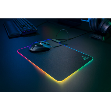 Razer Firefly V2 - Mouse pad - 2