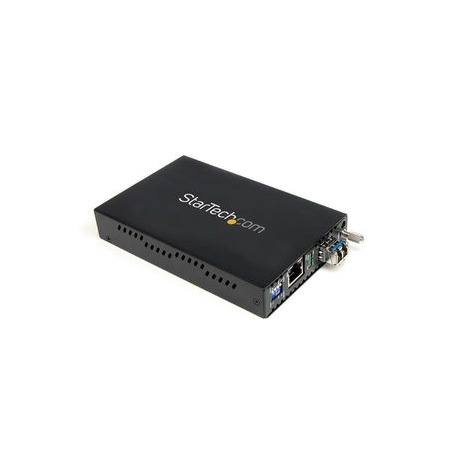 StarTech.com 1000 Mbps Gigabit Single-Mode Copper to Fiber Media Converter - Ethernet (1000Base-T) to LC Fiber Converter (ET1000S40LC2) - Fibre media converter - GigE - 1000Base-LX, 1000Base-SX, 1000Base-T - RJ-45  /  LC single-mode - up to 40 km - 1310 nm - for P / N: SVA12M2NEUA, SVA12M5NA - 4