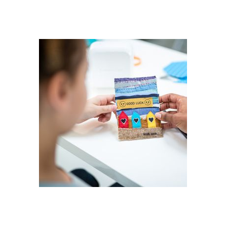 Brother P-Touch Cube Plus PT-P710BT - Label printer - thermal transfer - Roll (2.4 cm) - 180 x 360 dpi - up to 20 mm / sec - USB 2.0, Bluetooth 2.1 EDR - cutter - 6