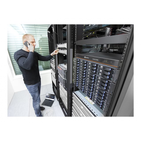 Avocent AutoView AV3216 - KVM switch - 16 x KVM port(s) - 2 local users - 1 IP user - rack-mountable - 4