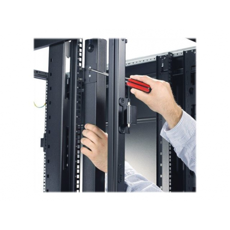 APC Basic Rack-Mount PDU - Power distribution strip (rack-mountable) - AC 120 V - 2.4 kW - input: NEMA L5-20 - output connectors: 24 (NEMA 5-20) - 3.1 m cord - black - for P / N: SMX1000C, SMX1500RM2UC, SMX1500RM2UCNC, SMX750C, SMX750CNC, SRT2K2RXLNX145 - 5