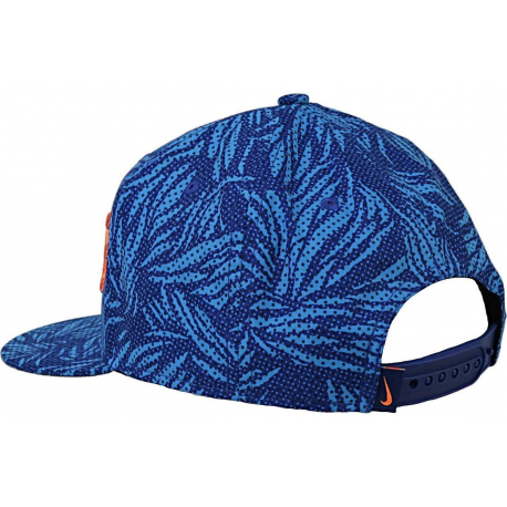 goobay - Network cable - RJ-45 (M) to RJ-45 (M) - 3 m - UTP - CAT 5e - molded - white - 1