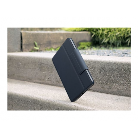 Logitech Rugged Combo 3 - Keyboard and folio case - Apple Smart connector - classic blue - for Apple 10.2-inch iPad (7th generation, 8th generation) - 15