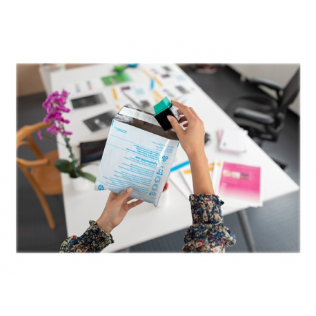 HP 305 - 4.48 ml - colour (cyan, magenta, yellow) - original - ink cartridge - for Deskjet 1255, 23XX, 27XX, 41XX; DeskJet Plus 41XX; Envy 60XX, 6420; ENVY Pro 64XX - 2