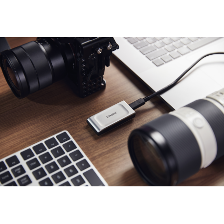 Kingston XS2000 - Solid state drive - 1 TB - external (portable) - USB 3.2 Gen 2x2 (USB-C connector) - 3