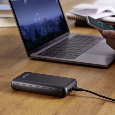 Intenso XS20000 - Power bank - 20000 mAh - 3.1 A - 2 output connectors (USB, USB-C) - black - 6