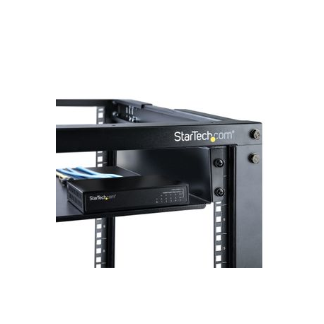 StarTech.com Unmanaged 2.5G Switch, 5 Port Gigabit Switch, 2.5GBASE-T Unmanaged Ethernet Switch, Network Switch, Desk / Wall Mount, Backwards Compatible w / 10 / 100 / 1000Mbps devices - 2.5 Gb Network Switch (DS52000) - Switch - unmanaged - 5 x 10 / 100 / 1000 / 2.5G - desktop, wall-mountable - DC power - 8