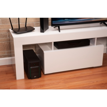 APC Easy UPS BVX Series BVX2200LI - UPS - AC 220-240 V - 1200 Watt - 2200 VA - 9 Ah - output connectors: 6 - black - 4