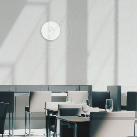 TP-Link Omada EAP670 V1.26 - Radio access point - Wi-Fi 6 - 2.4 GHz, 5 GHz - cloud-managed - wall / ceiling mountable - for Omada OC200, OC300; Omada Cloud Controller OC200 - 12