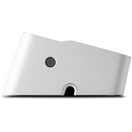 APC SurgeArrest Performance - Surge protector - AC 230 V - 2300 Watt - output connectors: 8 - Belgium, France - white - 3