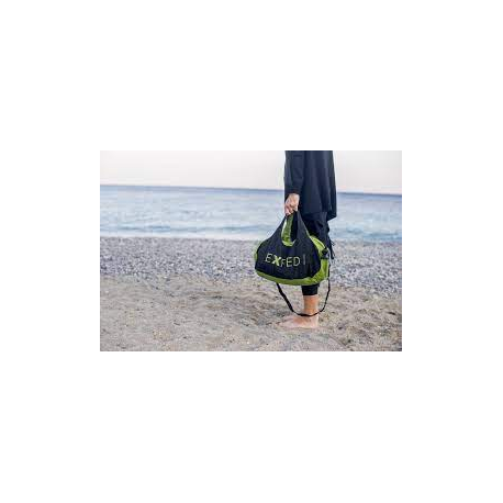 equip - Patch cable - RJ-45 (M) to RJ-45 (M) - 25 cm - SFTP, PiMF - CAT 6a - molded, stranded - red - 2