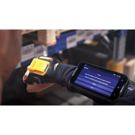 Datalogic Memor 11 - Data collection terminal - rugged - Android 11 - 32 GB eMMC - 5" IPS (720 x 1280) - rear camera - barcode reader - (2D imager) - USB host - microSD slot - Wi-Fi 5, NFC, Bluetooth, 802.11 d / h / i / k / r / v / w - black - 9