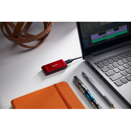 Kingston XS1000 - SSD - 2 TB - external (portable) - USB 3.2 Gen 2 (USB-C connector) - red - 7