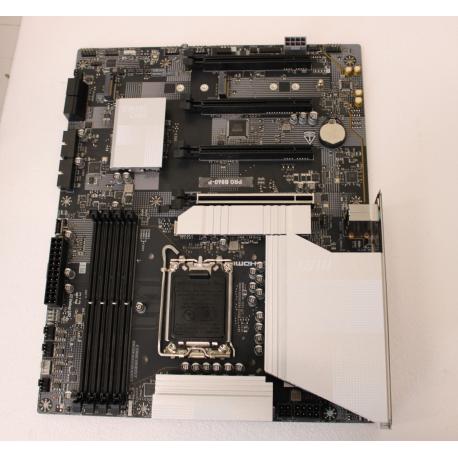 SALE OUT. MSI USED, REFURBISHED, WITHOUT  ACCESSORIES, ONLY BACKPANEL INCLUDED - 0